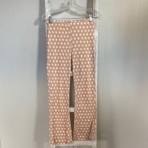 Aerie Peach and White Cropped Pants